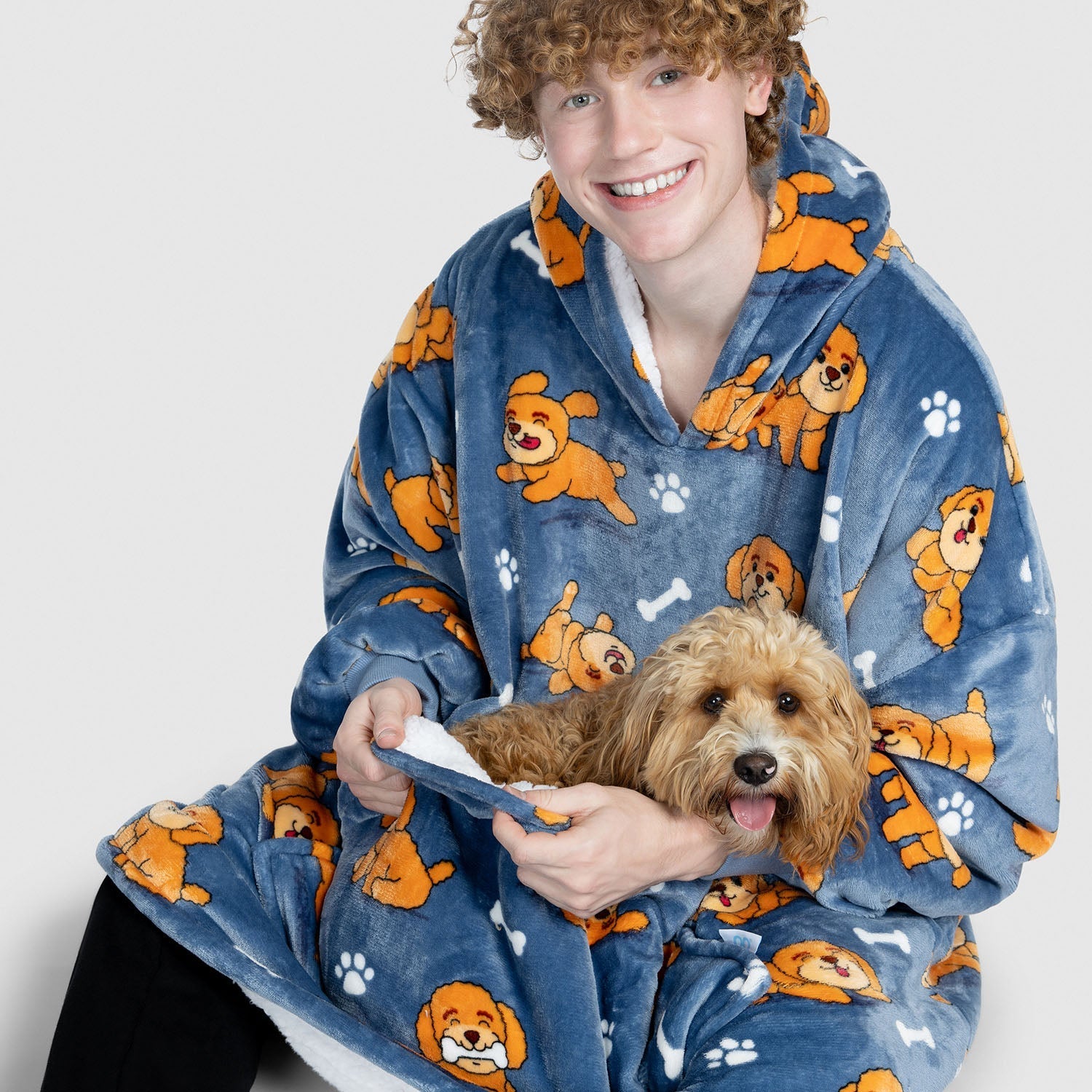 Dog Holder Sweatshirt With Puppy Pouch Pet Pouch Sweatshirt With