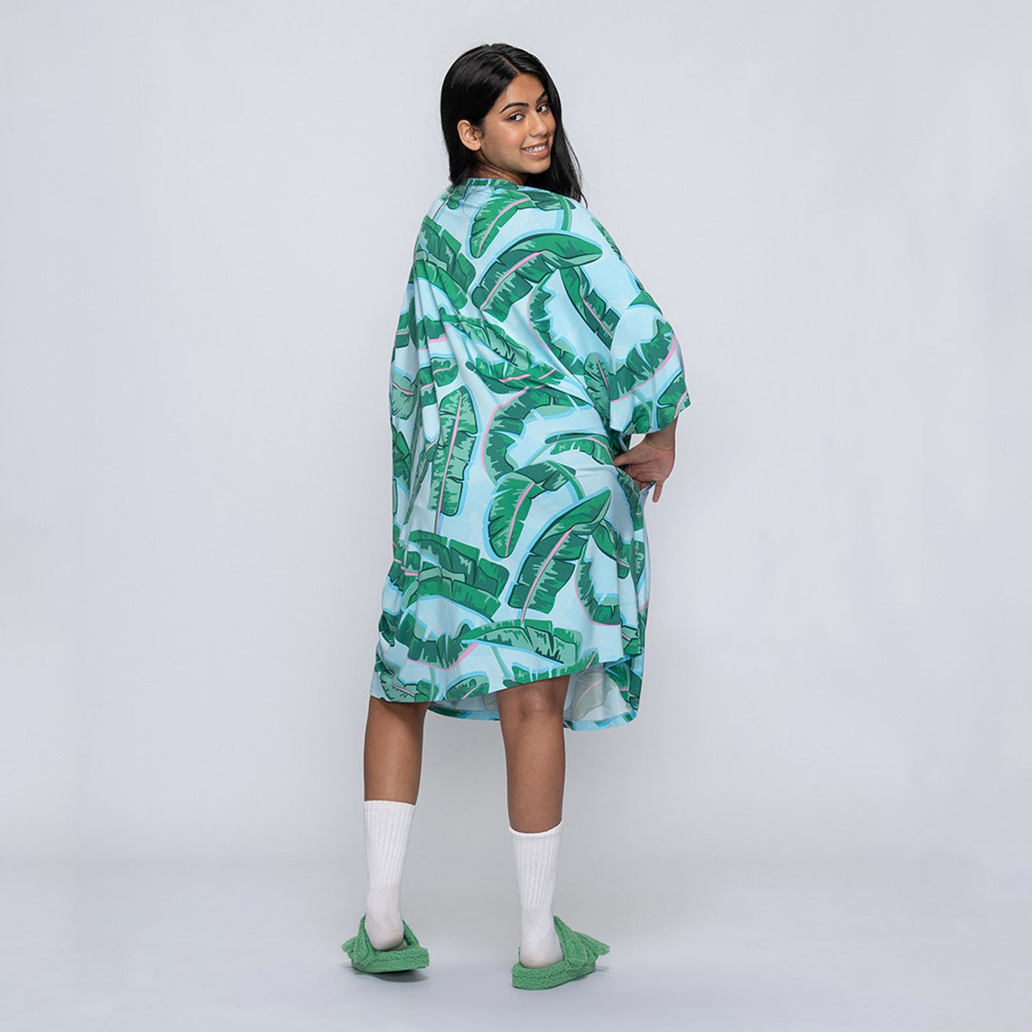 size: Shailza is 165cm wearing a size OOD