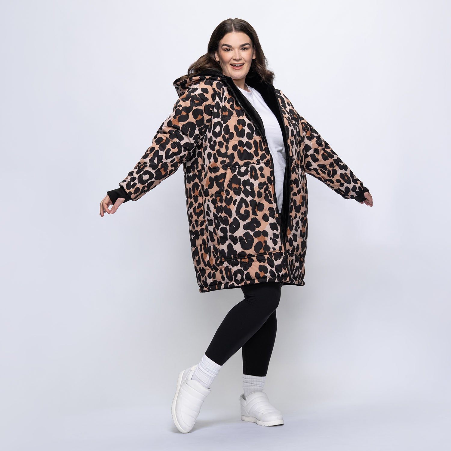 Leopard/Black Long Puffer Jacket | The Oodie™