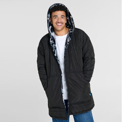 size: Tayleb who is 182cm wearing a size L/XL