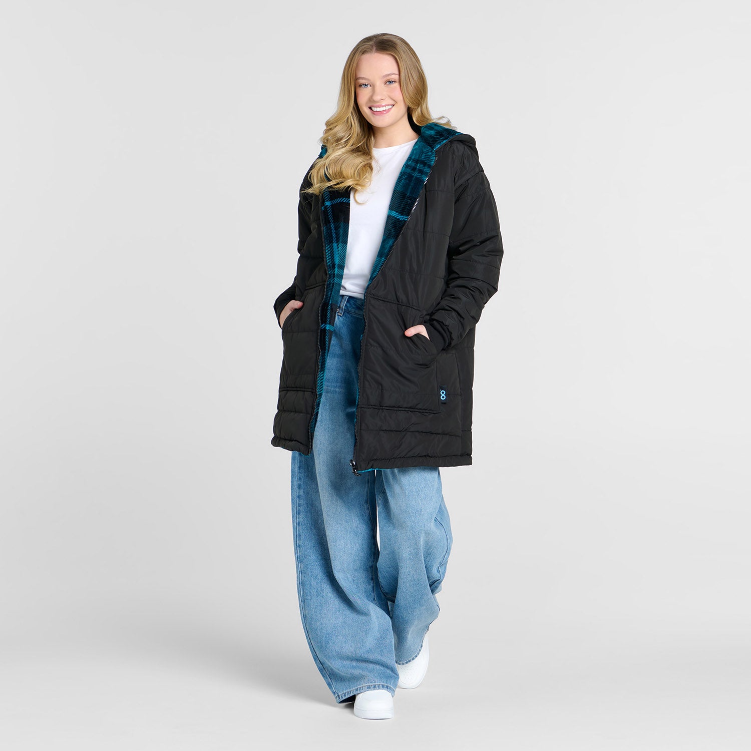 Sarah H who is 168cm and wears a size XS/X