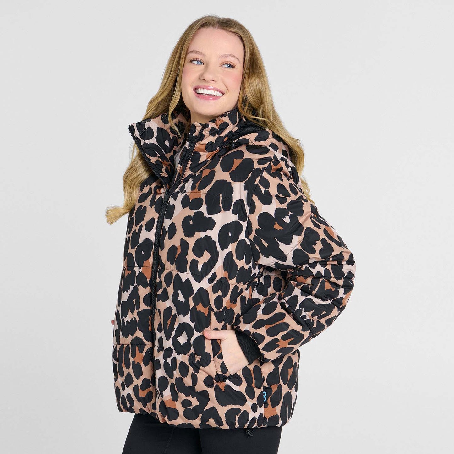 Sarah H who is 168cm and wears a size XS/X