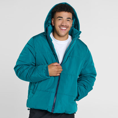 size: Tayleb is 182cm wearing a size L/XL