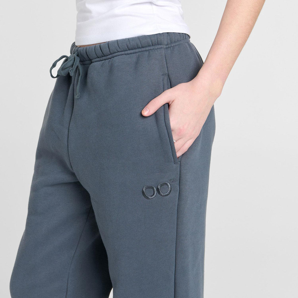 size: Sarah H is 168cm wearing a size XS/S