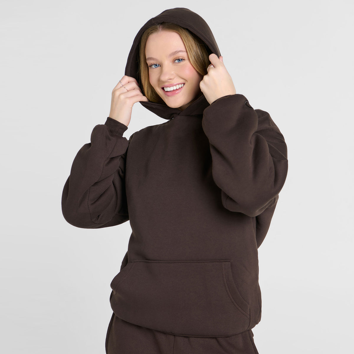 size: Sarah H is 168cm wearing a size XS/S