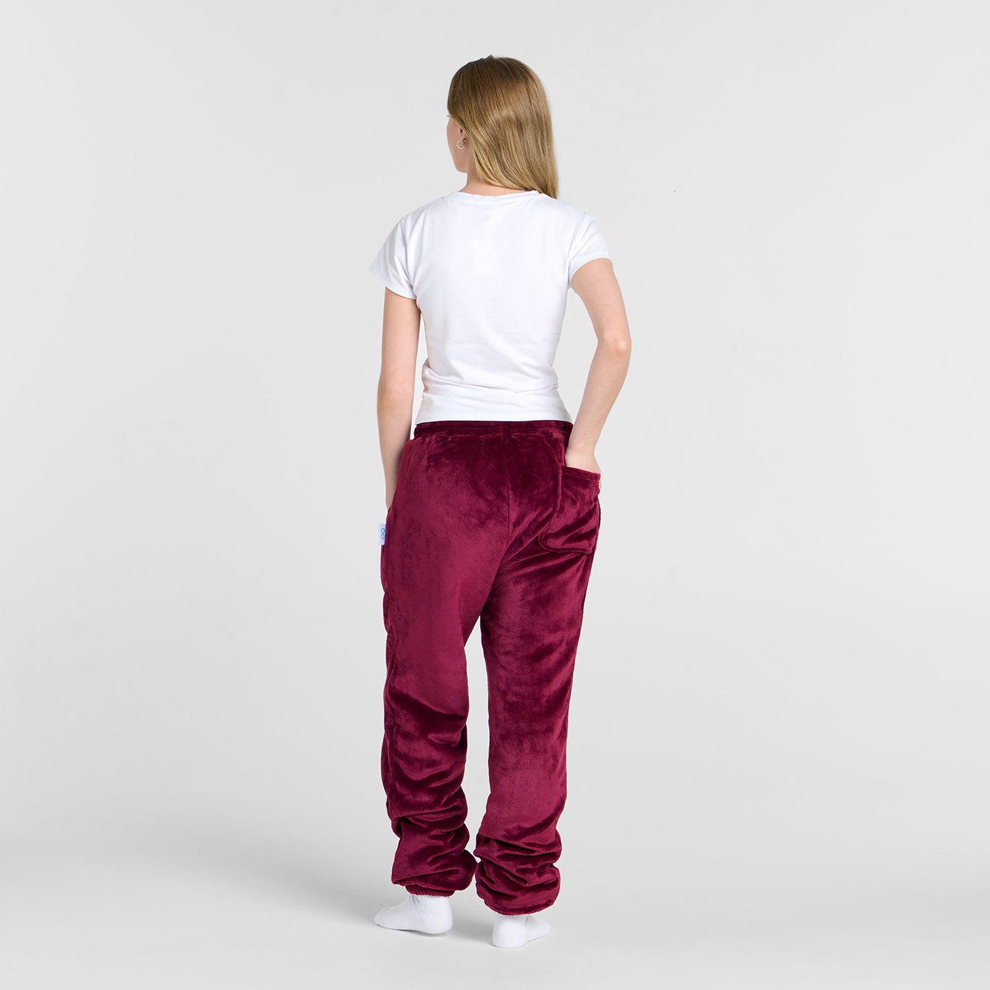size: Sarah is 168cm wearing a size S/M