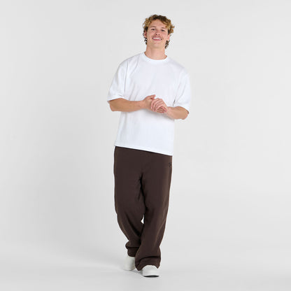 size: Archie is 183cm wearing a size L/XL