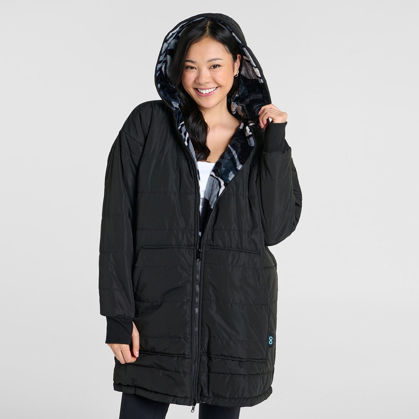 size: Ailene who is 178cm and wears a size S/M