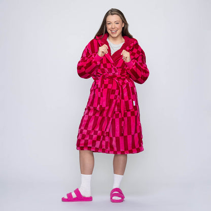 size: Mackenzie is 170cm wearing a size S/M