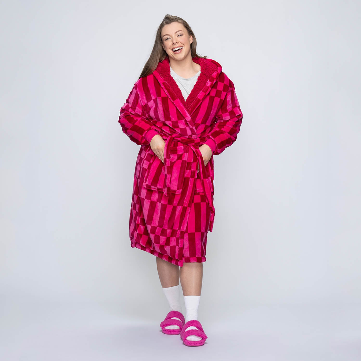 size: Mackenzie is 170cm wearing a size S/M
