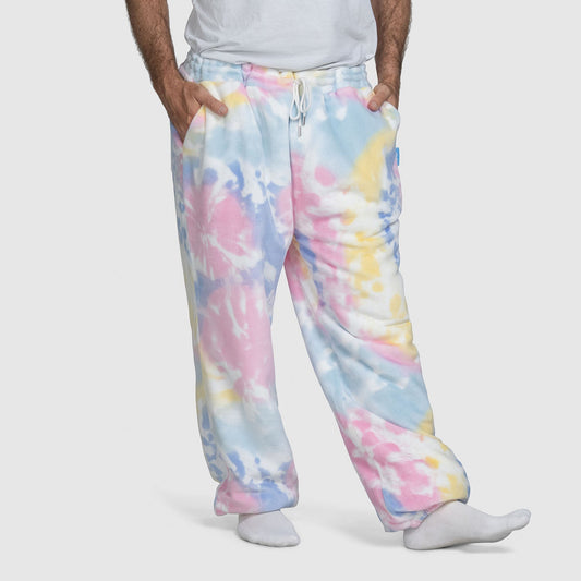 size: Jake is 191cm wearing a size L/XL
