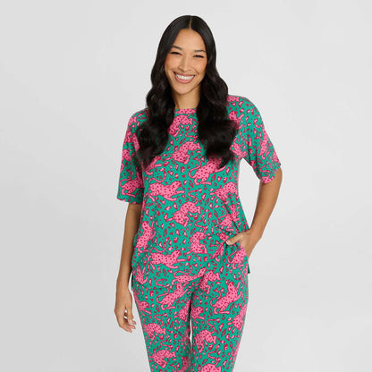 size: Alejandra is 172cm wearing a size S/M