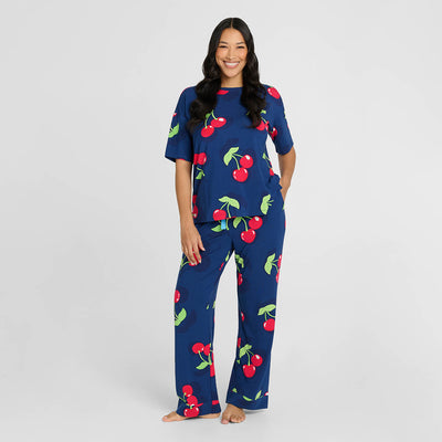 size: Alejandra is 172cm wearing a size S/M