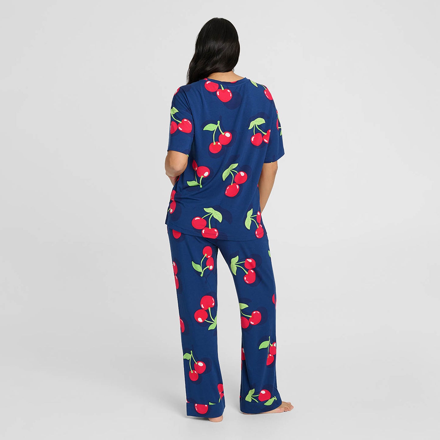 size: Alejandra is 172cm wearing a size S/M