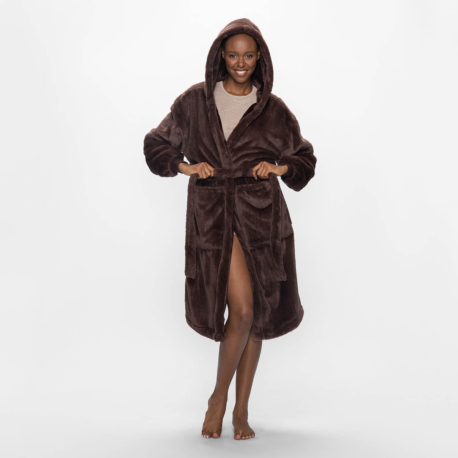 Chocolate Luxe Sherpa Dressing Gown – The Oodie
