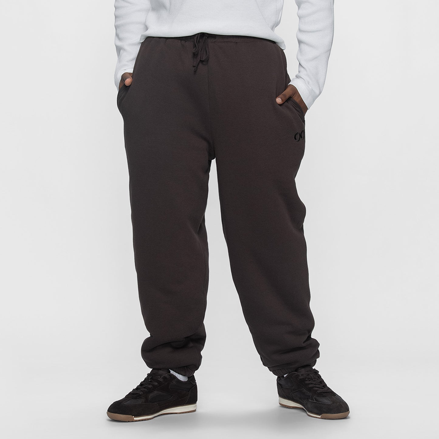 size: Sudev is 185cm wearing a size L/XL