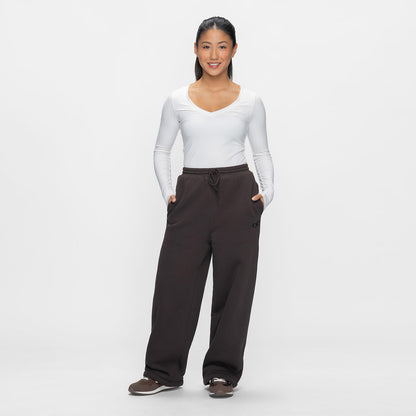 size: Yeryn is 165cm wearing a size XXS/XS