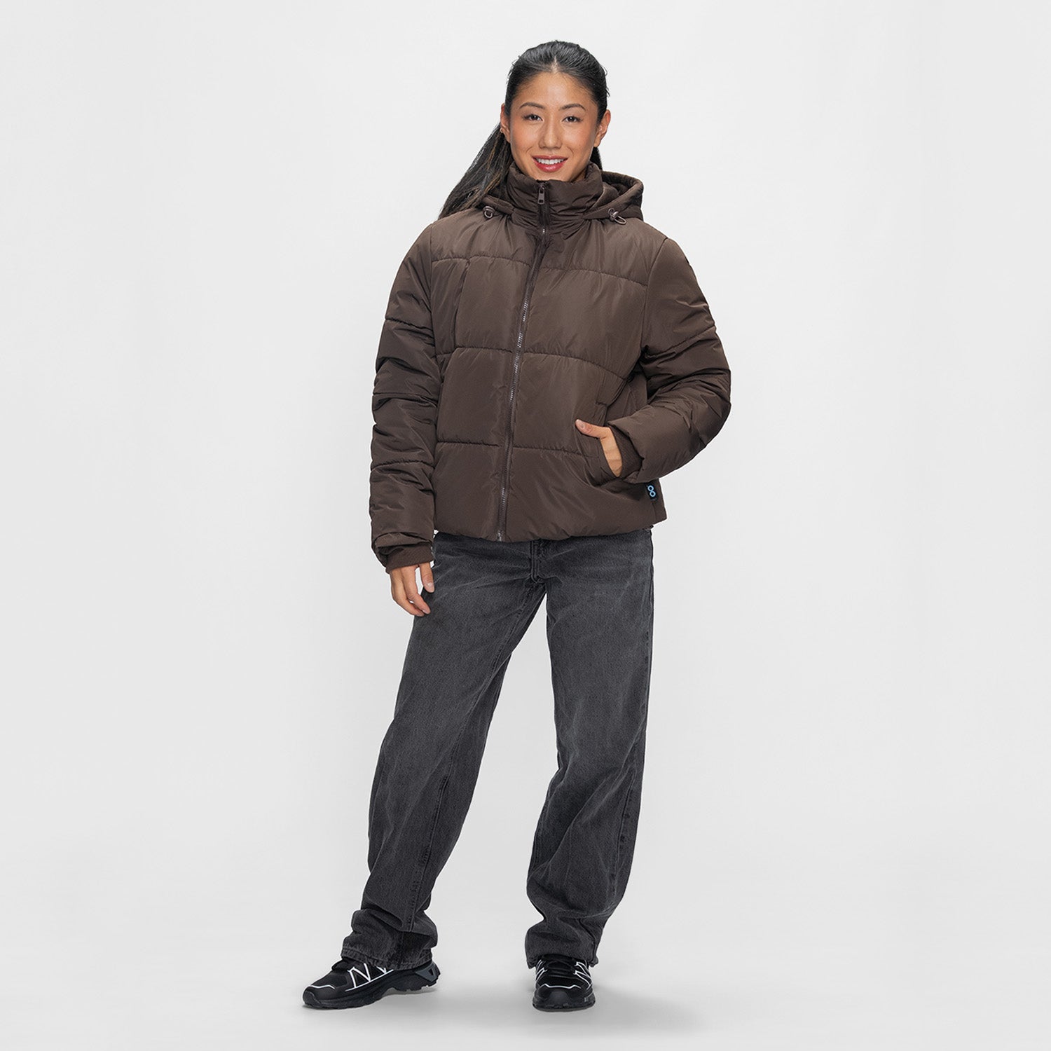 size: Yeryn is 165cm wearing a size XXS/XS
