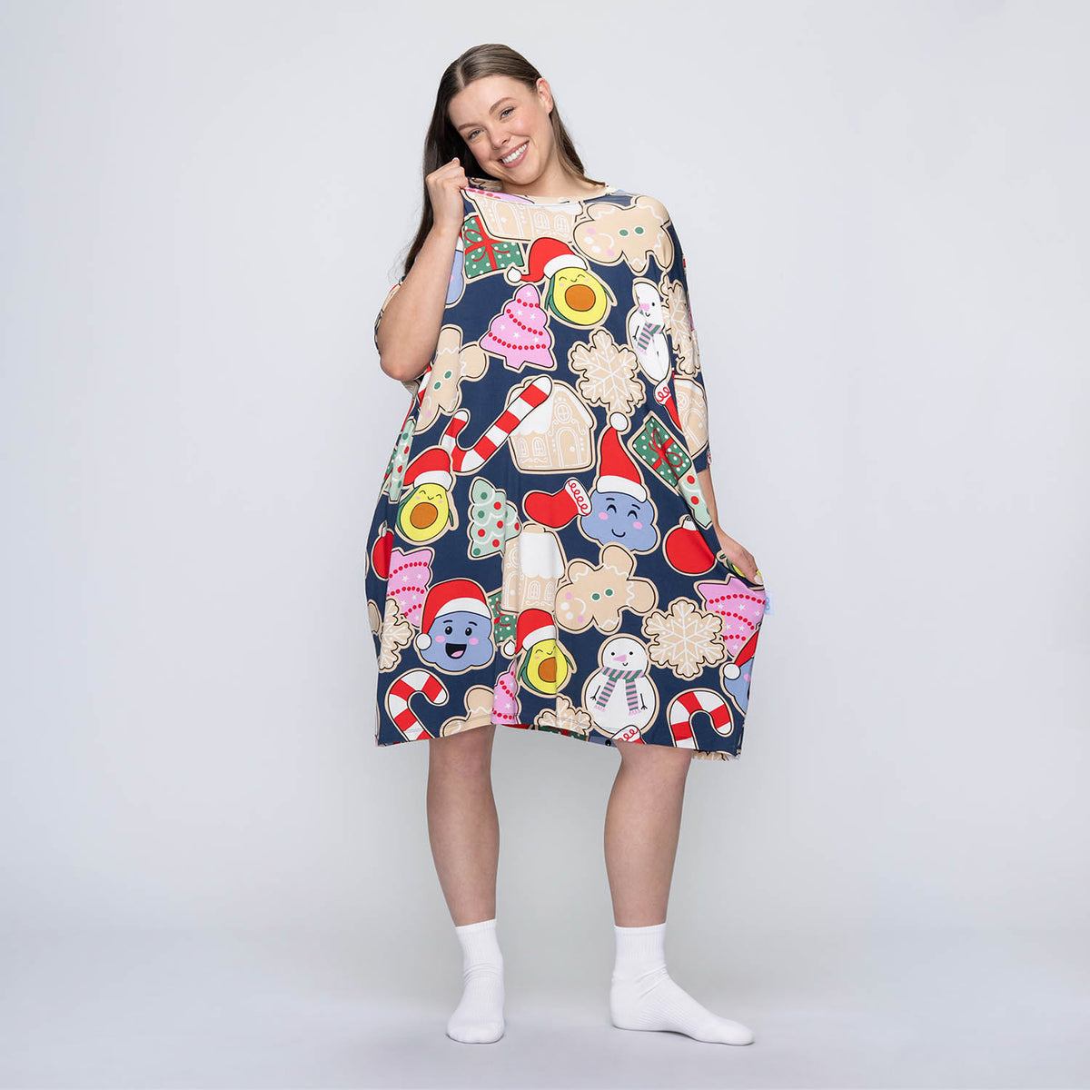 size: Mckenzie is 170cm wearing a size OSFM