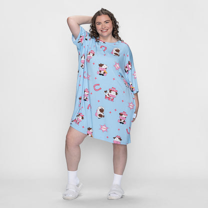 size: Finty is 169cm wearing a size OSFM