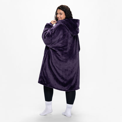 size: Aaliyah is 183cm wearing a size OOD