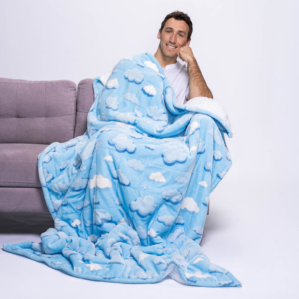 Fluffy Cloud Sherpa Blanket – The Oodie