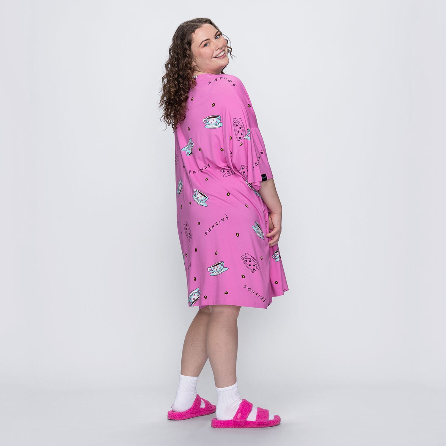 size: Finty is 169cm wearing a size OOD