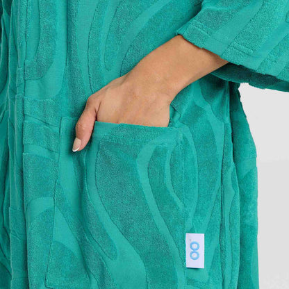 size: Alejandra is 172cm wearing a size S/M