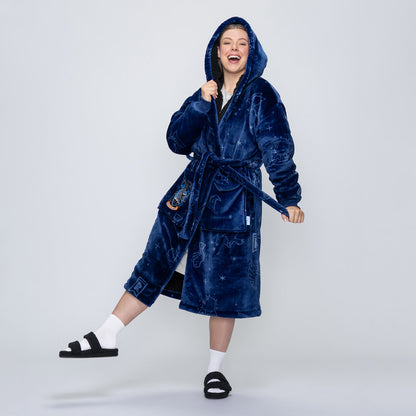 size: Mackenzie is 170cm wearing a size S/M