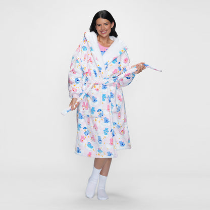 size: Serena is 180cm wearing a size L/XL