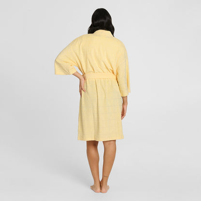size: Alejandra is 172cm wearing a size S/M