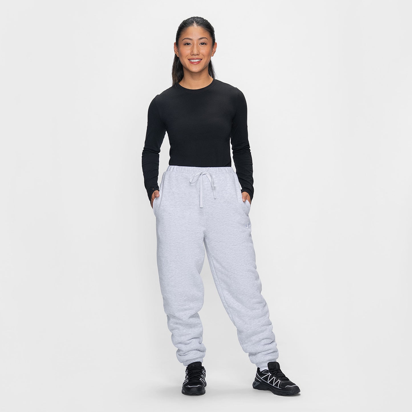 size: Yeryn is 165cm wearing a size XXS/XS
