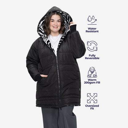 size: Claudia is 173cm wearing a size L/XL