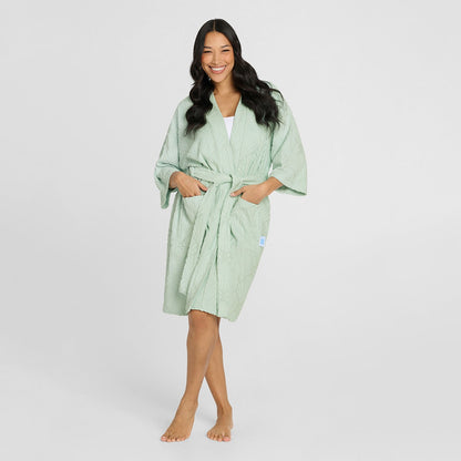 size: Alejandra is 172cm wearing a size S/M