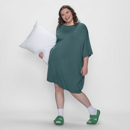 size: Finty is 169cm wearing a size OSFM