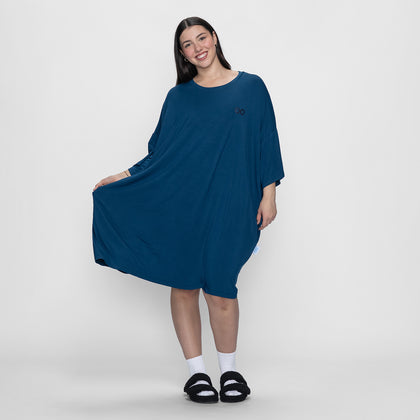 size: Sharnaya is 163cm wearing a size OSFM