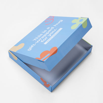 Oodie™ Signature Gift Box
