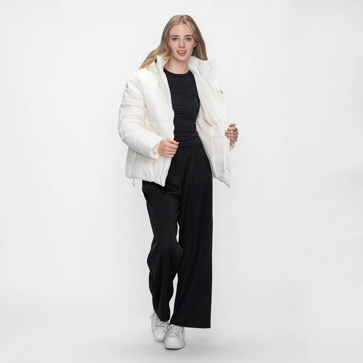 size: Sophia is 173cm wearing a size XXS/XS