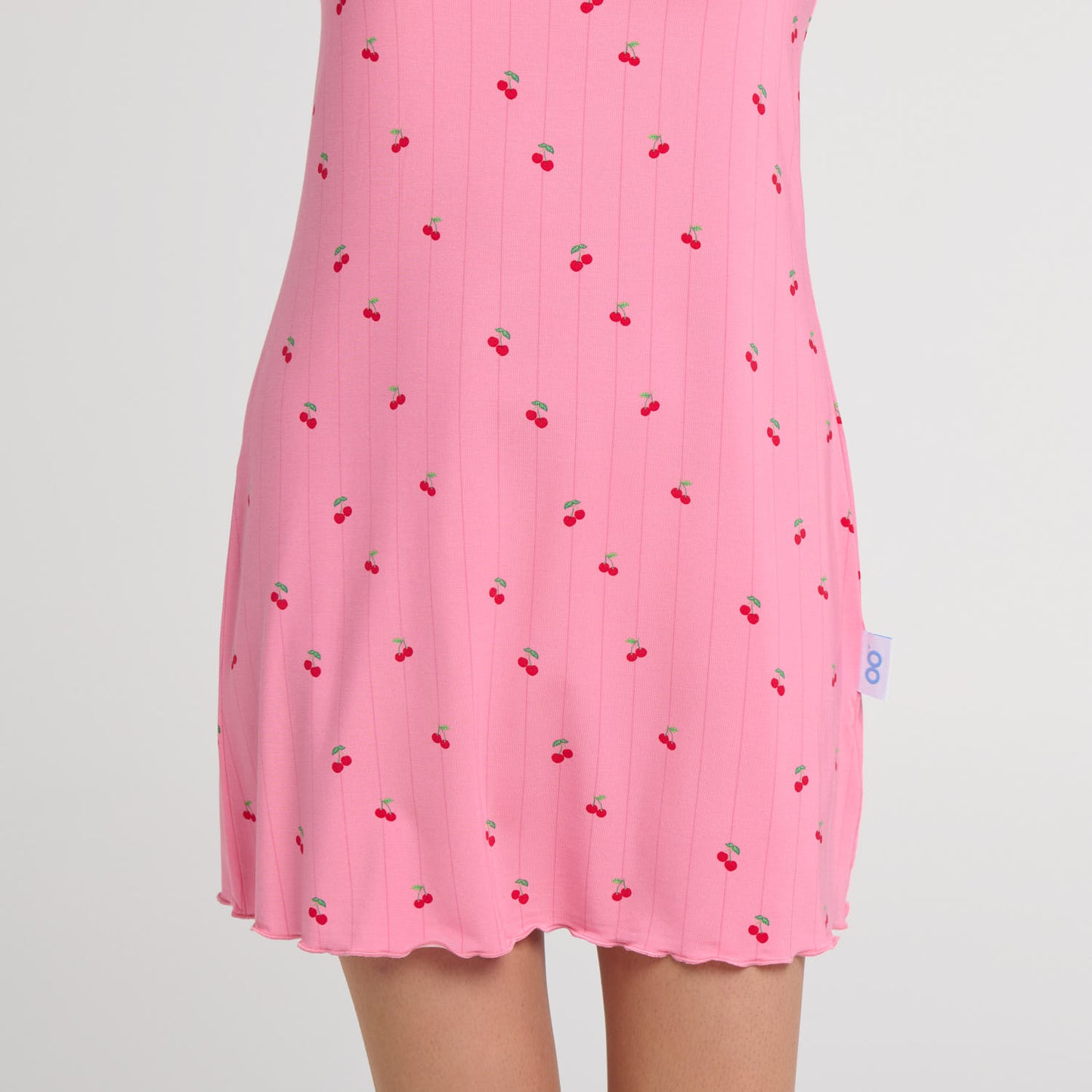 size: Ailene is 178cm wearing S