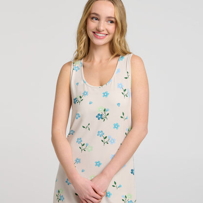 size: Lilly is 172cm wearing S/M
