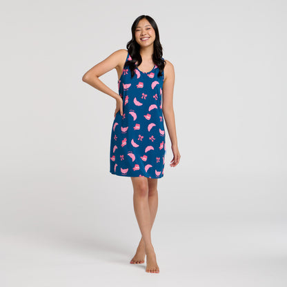 size: Ailene is 178cm wearing S/M