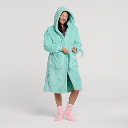 size: Ailene is 178cm wearing a size S/M