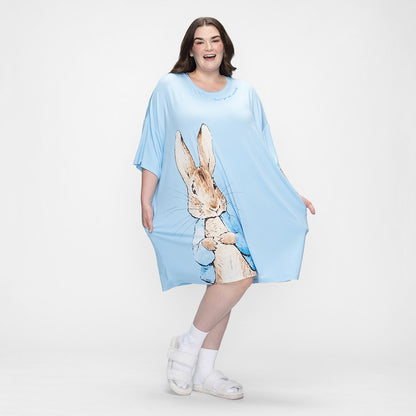 size: Claudia is 173cm wearing a size OSFM