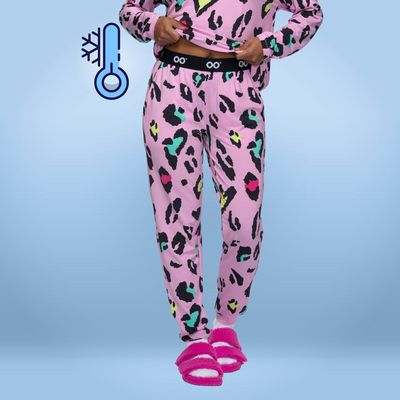 size: Sonya is 160cm wearing a size S/M