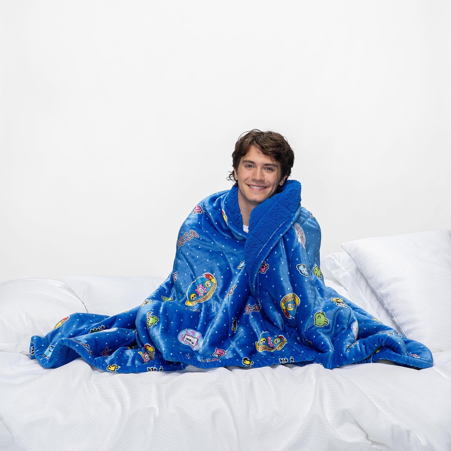 Tamagotchi Sherpa Blanket Licensed – The Oodie