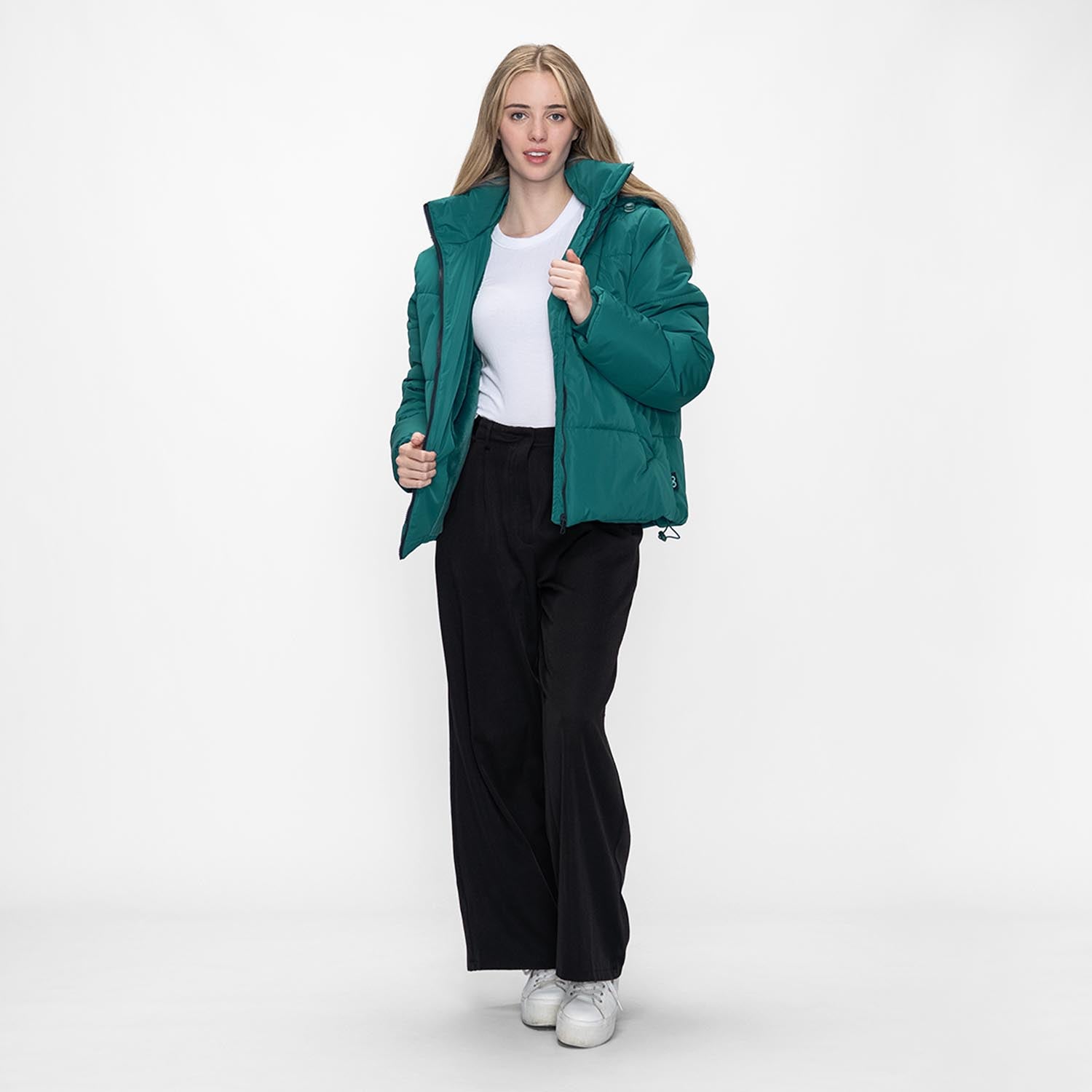 size: Sophia is 173cm wearing a size XXS/XS