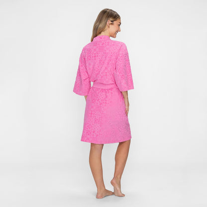 size: Tiyannah is 175cm wearing size S/M