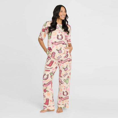 size: Alejandra is 172cm wearing a size S/M