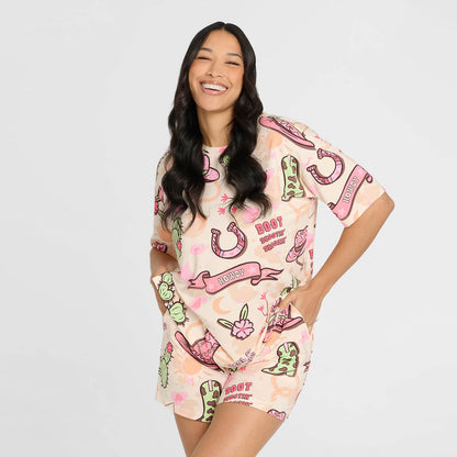 size: Alejandra is 172cm wearing a size S/M